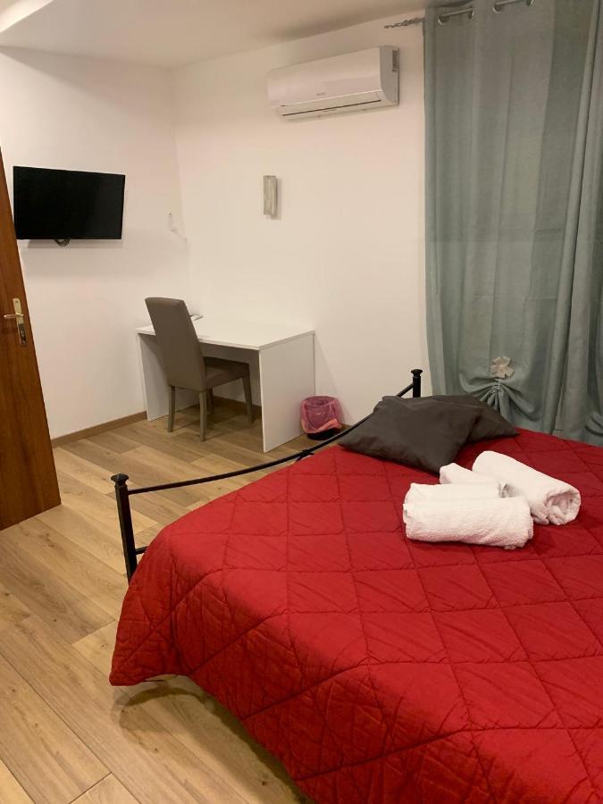 Athmosfera Nova 18 Hotel Napels Buitenkant foto
