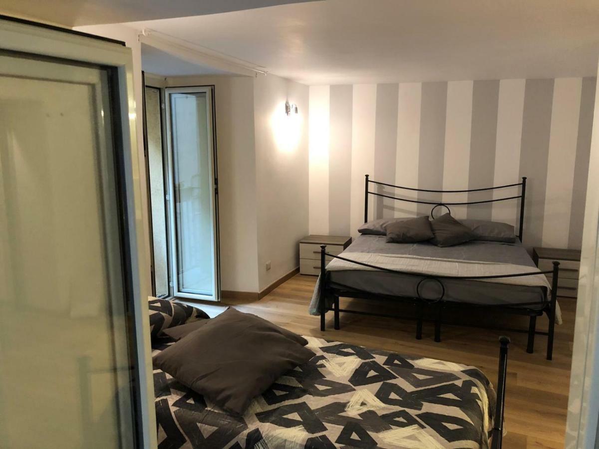 Athmosfera Nova 18 Hotel Napels Buitenkant foto