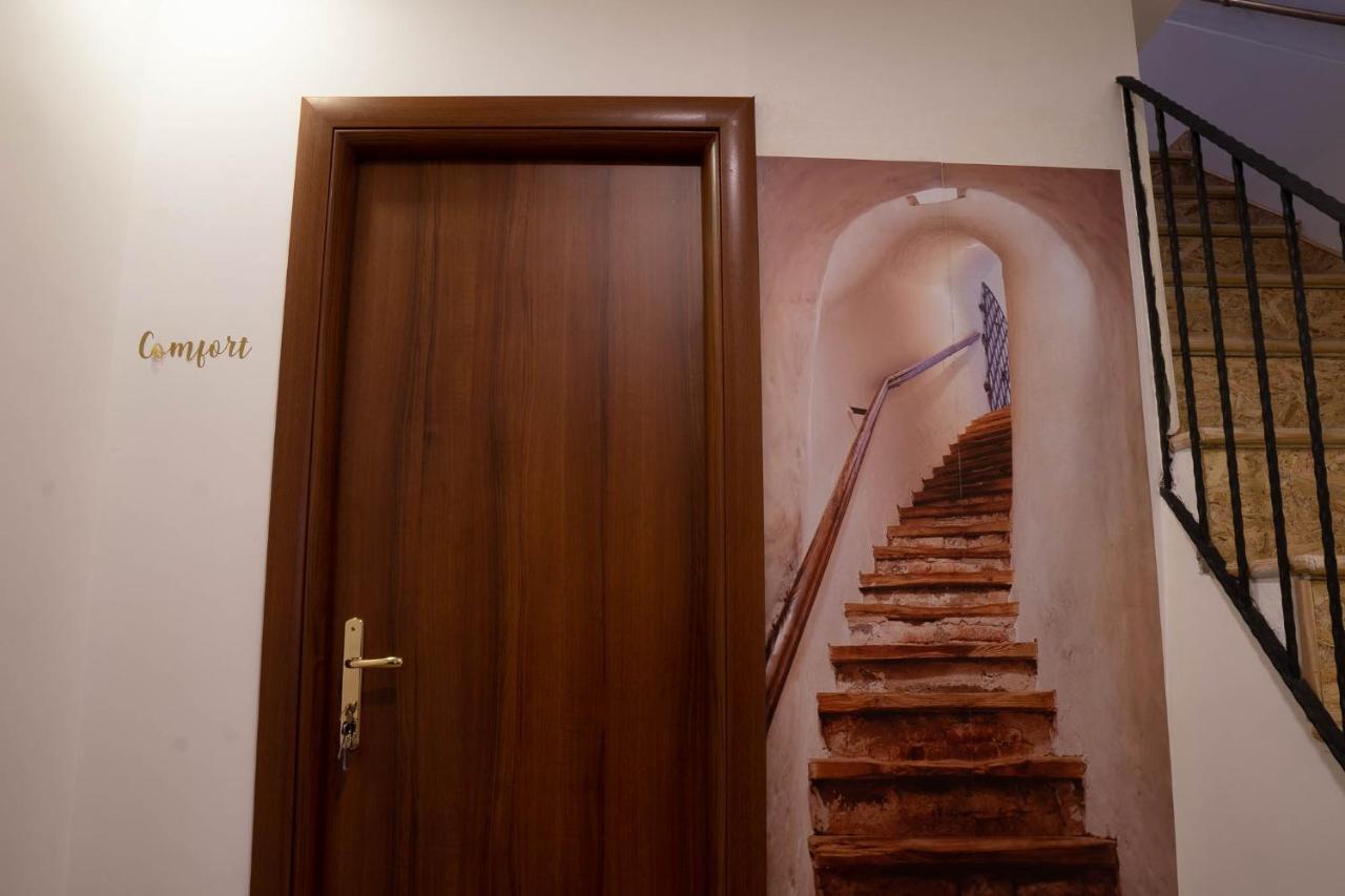Athmosfera Nova 18 Hotel Napels Buitenkant foto